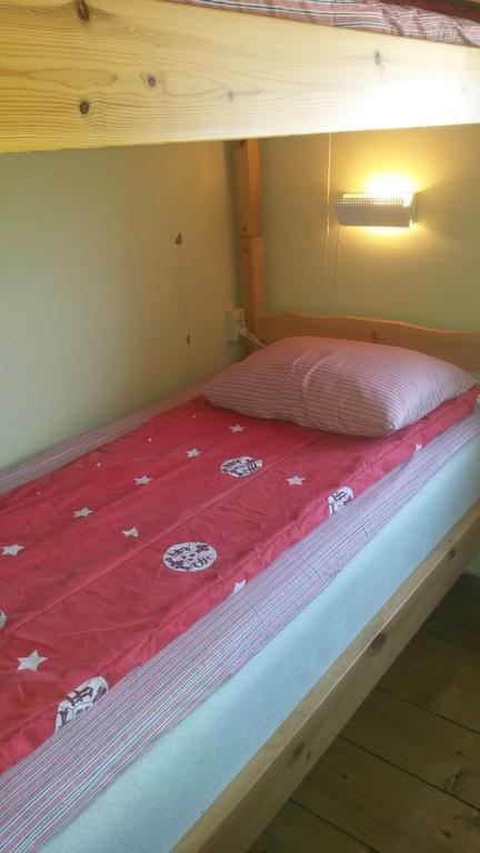 Stf Vandrarhem Mangelgarden Soderkoping Room photo