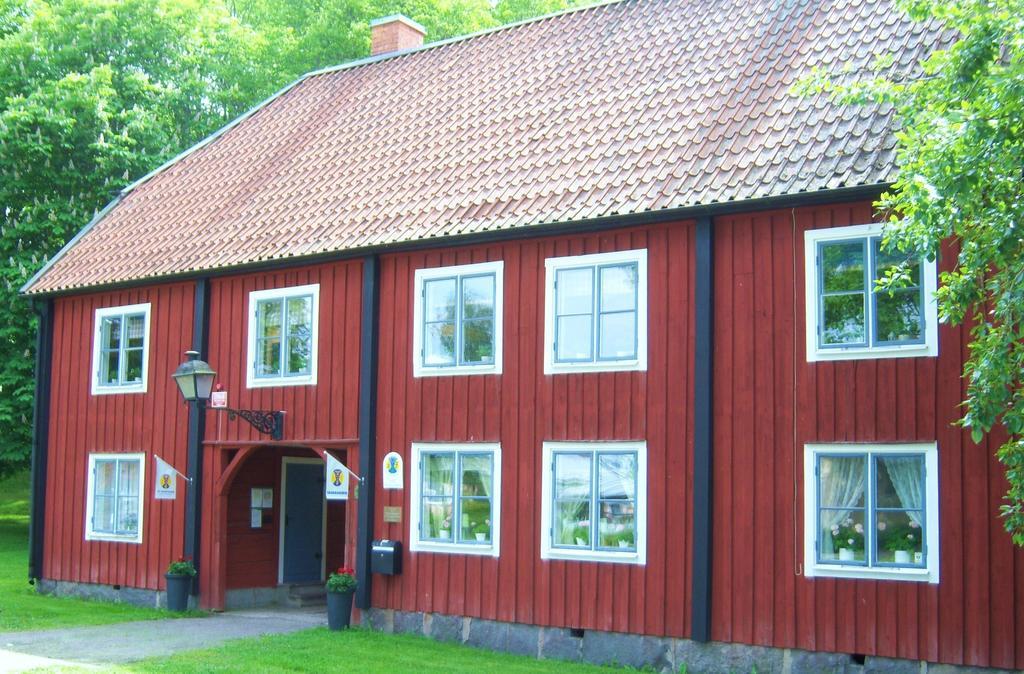 Stf Vandrarhem Mangelgarden Soderkoping Exterior photo